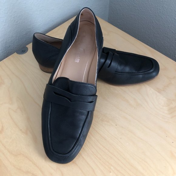 Clarks Cushion Penny Loafer - Picture 5 of 13